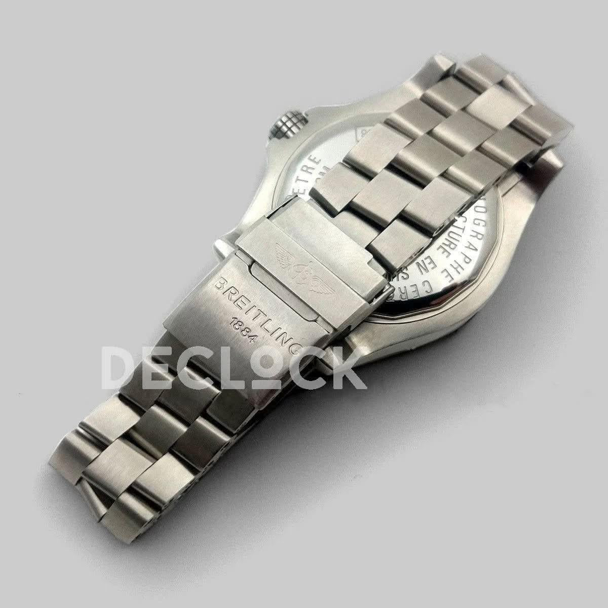 Replica Breitling Avenger Seawolf Code Yellow in Steel |  Declock.