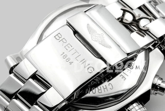 Replica Breitling Avenger Skyland Black Dial in Steel | Declock.