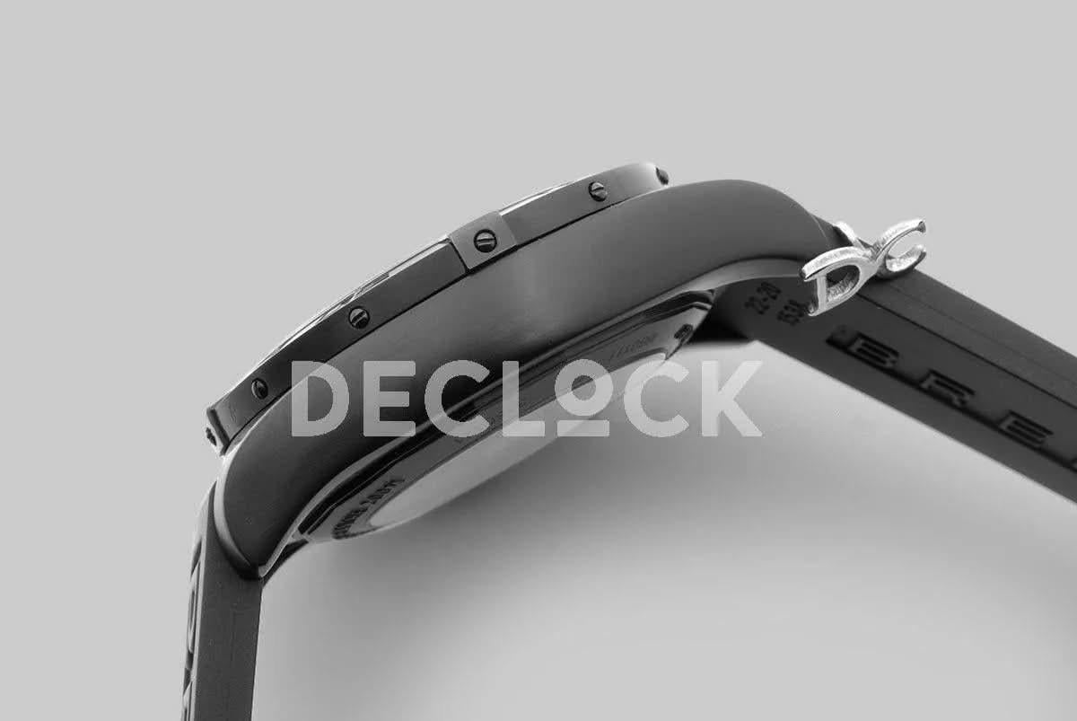 Replica Breitling Breitling Chronomat 44 Blacksteel Chronograph Black Dial in PVD |  Declock.