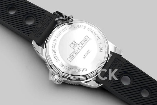 Replica Breitling Superocean Heritage II B20 Automatic in Black Dial with Green Bezel on Black Rubber Strap |  Declock.