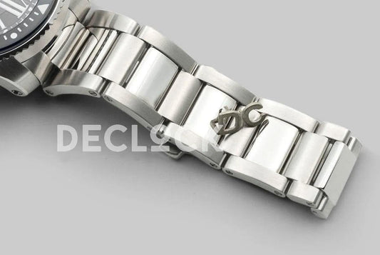 Replica Cartier Calibre de Cartier Diver Black Dial in Steel Bracelet |  Declock.