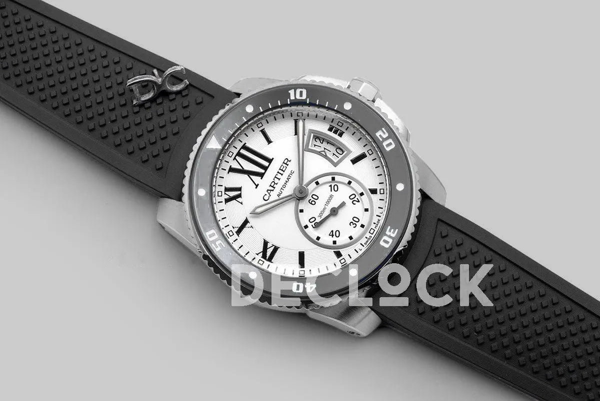 Replica Cartier Calibre de Cartier Diver White Dial in Steel on Black Bezel