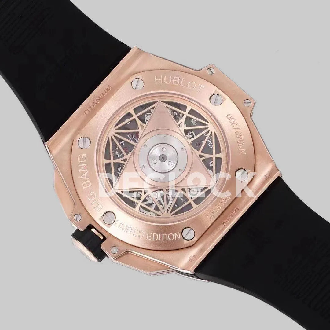 Replica Hublot Big Bang Sang Bleu II Rose Gold on Black Rubber Strap