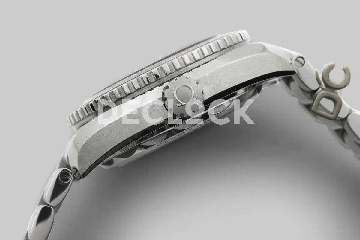 Replica Omega Seamaster Planet Ocean GMT 45mm Black Ceramic |  Declock.