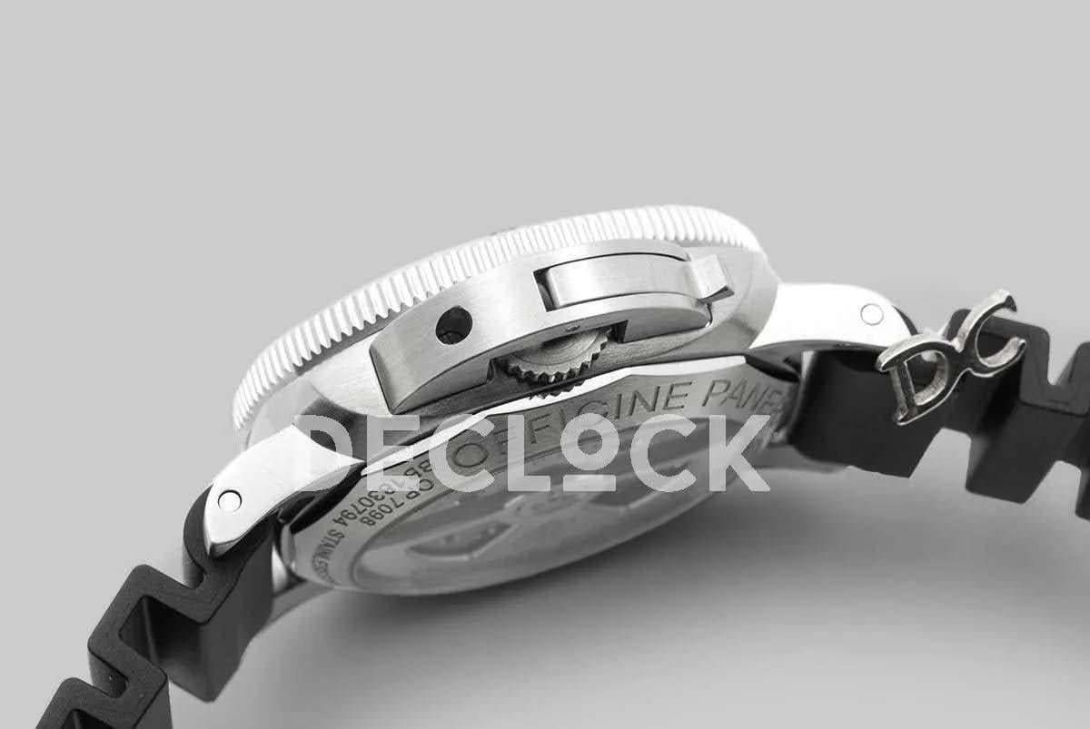 Replica Panerai PAM682 Luminor Submersible 1950 3 Days Automatic Acciaio |  Declock.