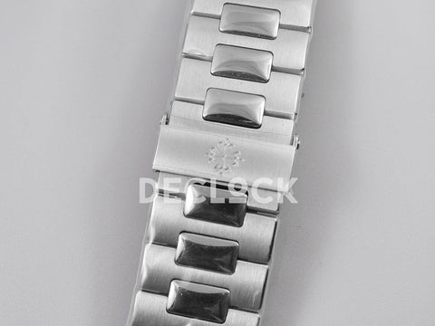Replica Pattek Philippe Nautilus 5711 Gren Dial on Steel - Replica Watches