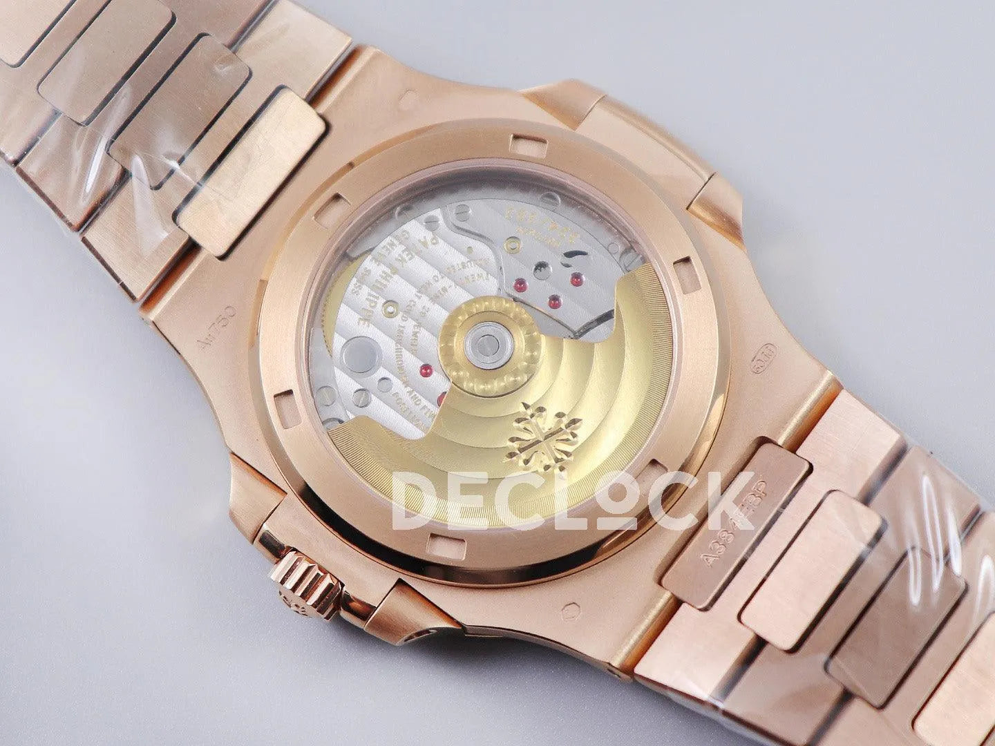 Replica Pattek Philippe Nautilus 5711 Rose Gold White Dial on Rose Gold