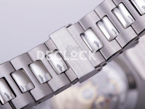 Replica Pattek Philippe Nautilus 5726 White Dial on Steel - Replica Watches