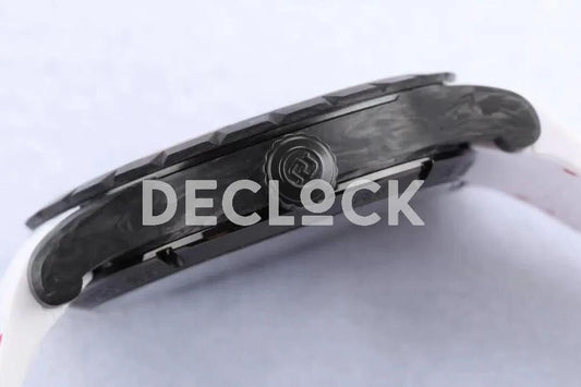 Replica Roger Dubuis Excalibur Carbon Skeleton Flying Tourbillon with White Rubber Strap |  Declock.
