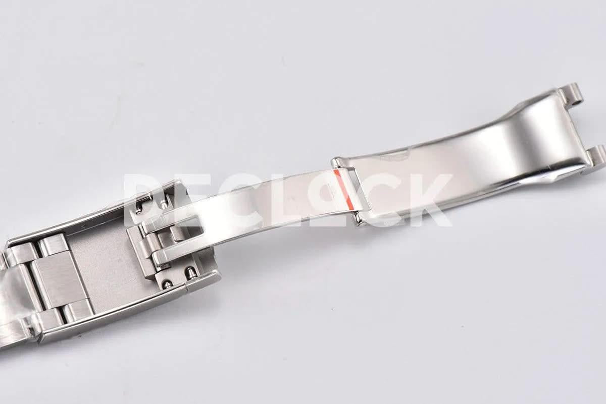 Replica Rolex Datejust 36/41 126334 Mint Green Dial Stick Markers on Oyster Bracelet |  Declock.
