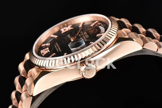 Replica Rolex Day-Date 36 128235 Eisenkiesel (Quartz Stone) Diamond Roman Dial in Everose Gold |  Declock.