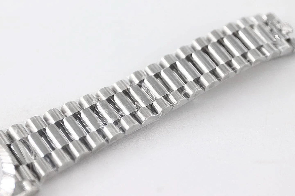 Replica Rolex Day-Date 36/40 228238 White Dial in White Gold |  Declock.