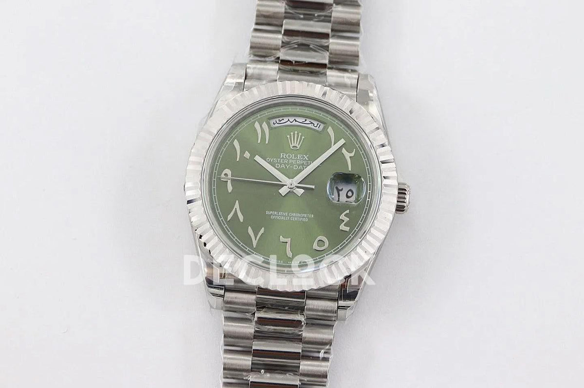 Replica Rolex Day-Date 40 228206 Green Dial in Platinum with Arabic Markers |  Declock.