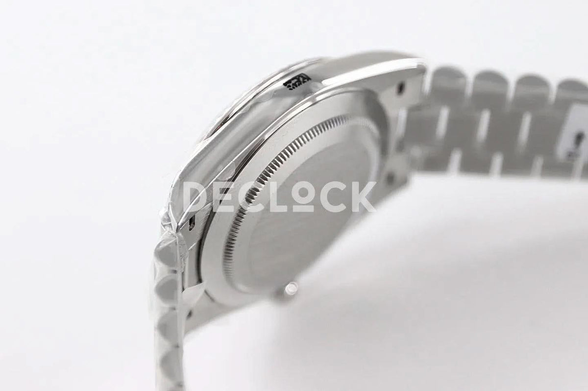 Replica Rolex Day-Date 40 228235 Black Dial in White Gold with Diamond |  Declock.