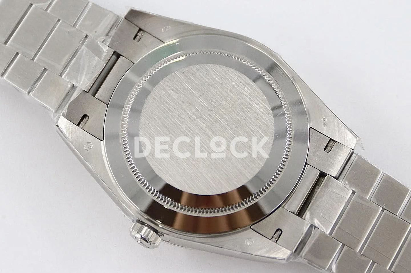 Replica Rolex Day-Date 40 228235 Blue Dial in White Gold with Roman Markers