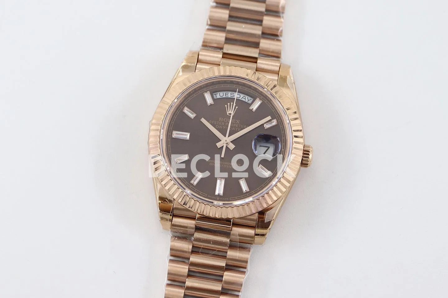 Replica Rolex Day-Date 40 228235 Chocolate Dial in Everose Gold