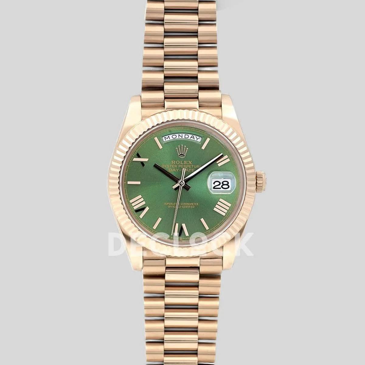 Replica Rolex Day-Date 40 228235 Green Dial in Everose Gold |  Declock.