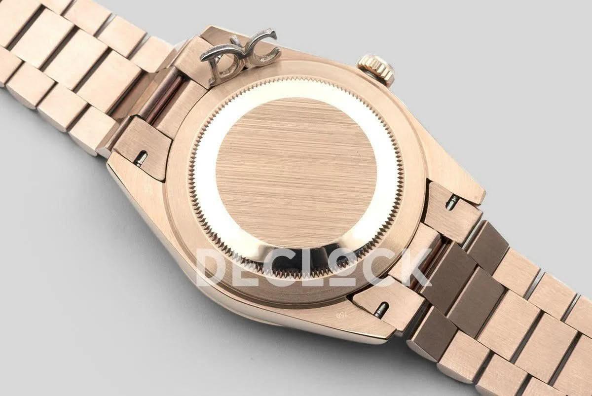 Replica Rolex Day-Date 40 228235 Green Dial in Everose Gold |  Declock.