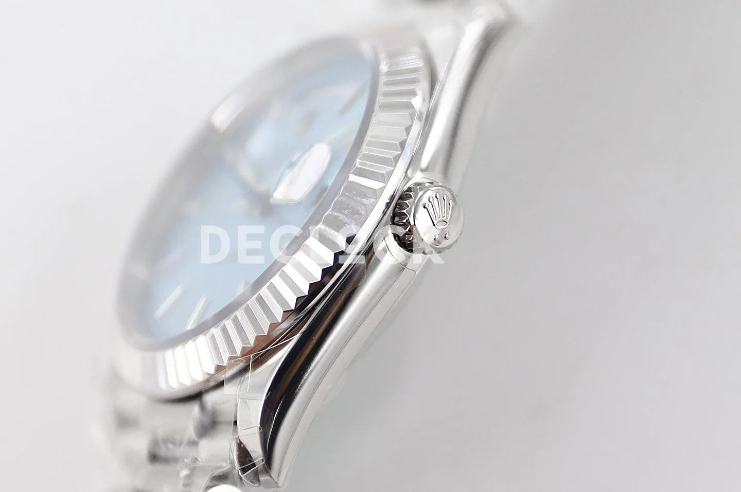 Replica Rolex Day-Date 40 228238 Blue Dial in Platinum Diagonal Motif