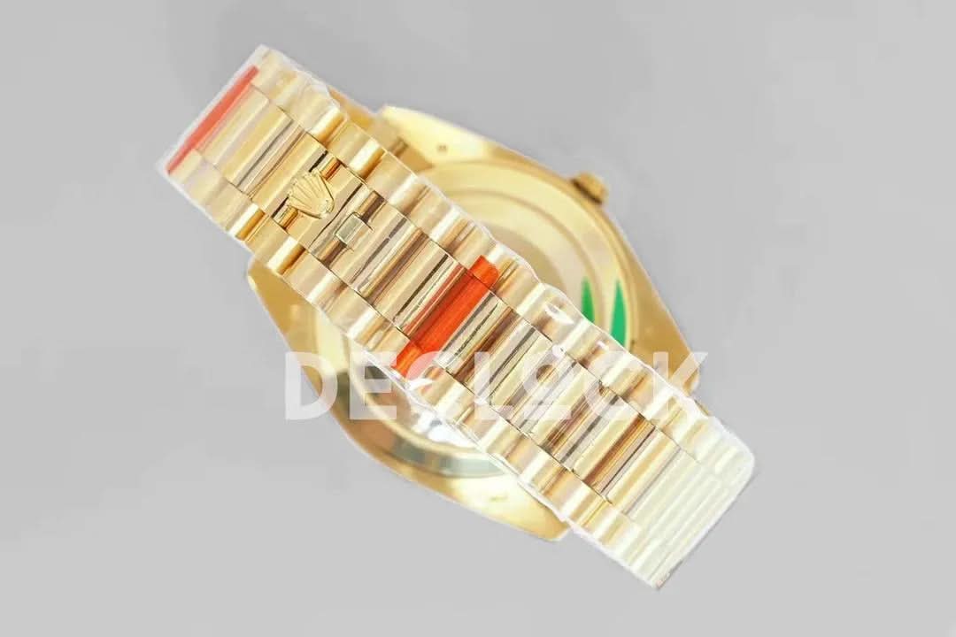 Replica Rolex Day-Date 40 228238 Champagne Dial in Yellow Gold