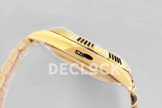Replica Rolex Day-Date 40 228238 White Dial in Yellow Gold | Declock.