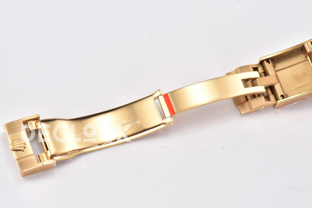 Replica Rolex Daytona 116519 White Dial in Yellow Gold on Rubber Strap |  Declock.