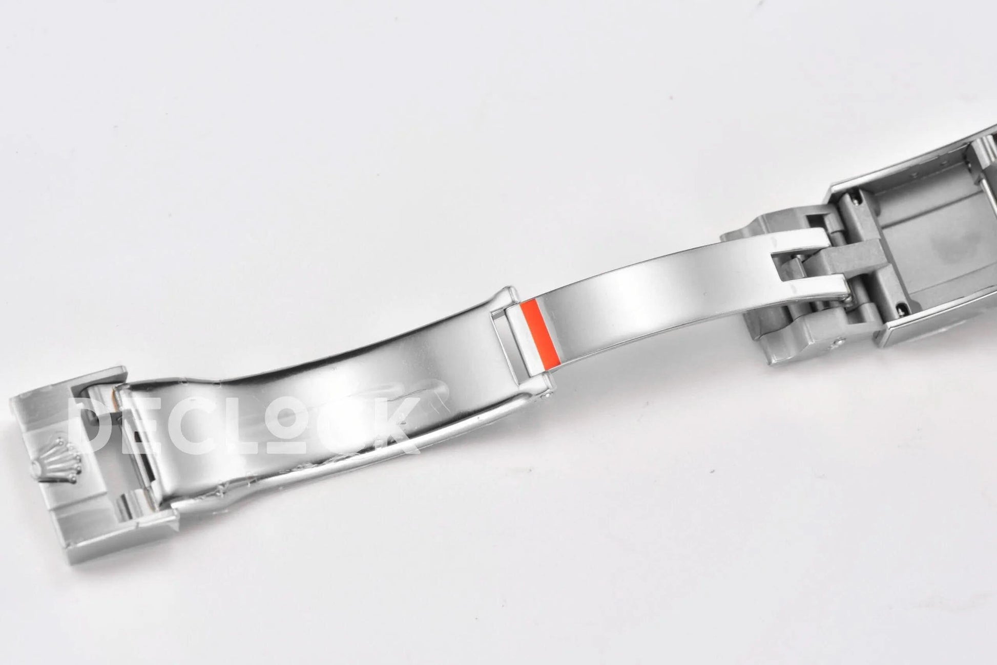 Replica Rolex Daytona 116519LN White MOP Dial in White Gold on Rubber Strap |  Declock.