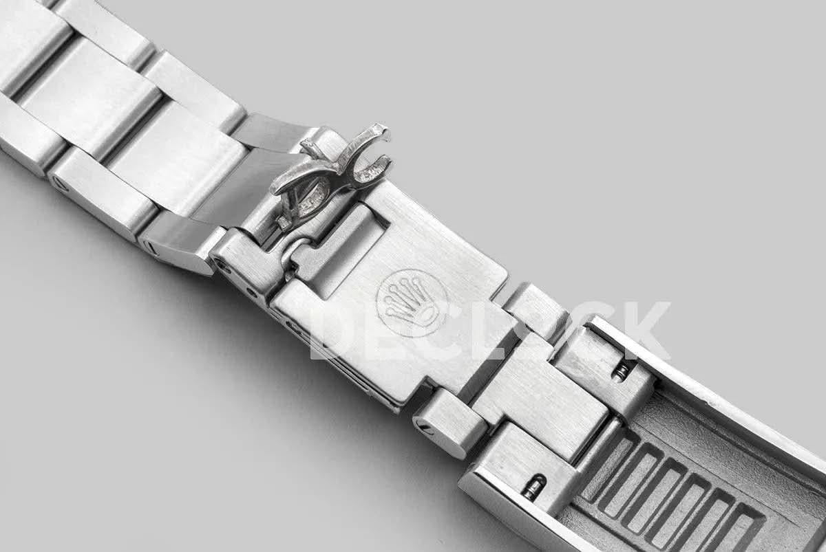Replica Rolex Sea-Dweller 4000 116600 Black Ceramic |  Declock.