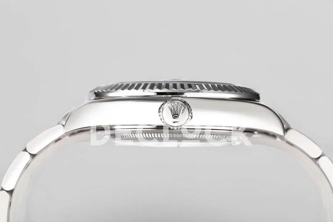 Replica Rolex Sky Dweller Steel in White Dial on Oyster Bracelet |  Declock.