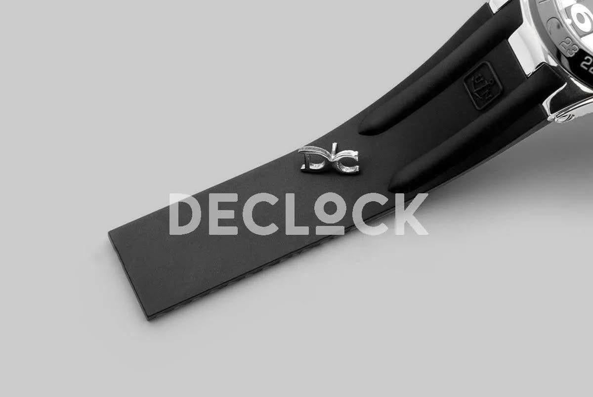 Replica Ulysse Nardin El Toro White Dial in Steel on Black Rubber |  Declock.