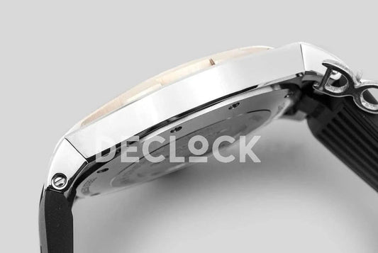 Replica Vacheron Constantin Overseas Automatic Black Dial in 2-Toned | Declock.