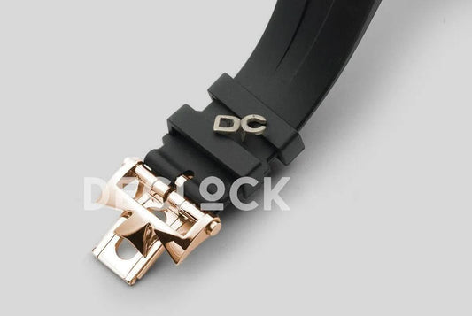 Replica Vacheron Constantin Overseas Automatic Black Dial in Rose Gold | Declock.