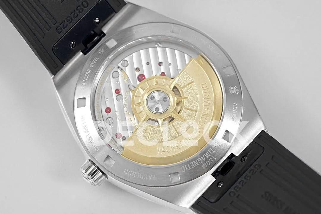 Replica Vacheron Constantin Overseas Automatic Black Dial in Steel on Black Rubber |  Declock.