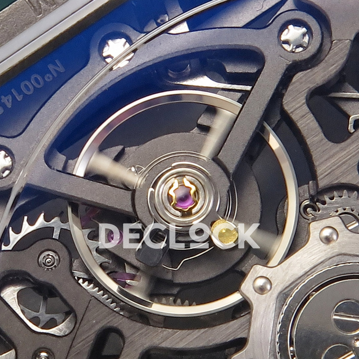Richard Mille RM67-02 RICH Maker green NTPT Wayde Van Niekerk CRMA7 — balance closeup