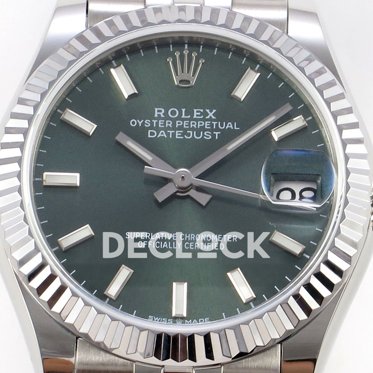 Rolex Datejust 31 278274 Green Stick Jubilee XRF A2236 replica - Macro frontal view of the green baton dial, original hands, minute markers and magnified date