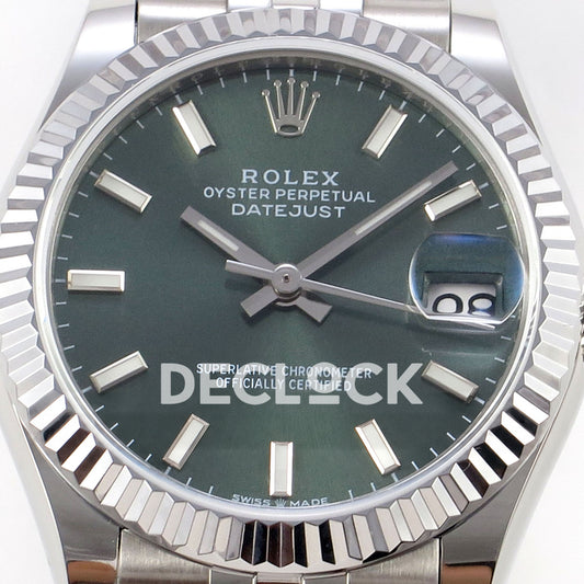 Rolex Datejust 31 278274 Green Stick Jubilee XRF A2236 replica - Macro frontal view of the green baton dial, original hands, minute markers and magnified date