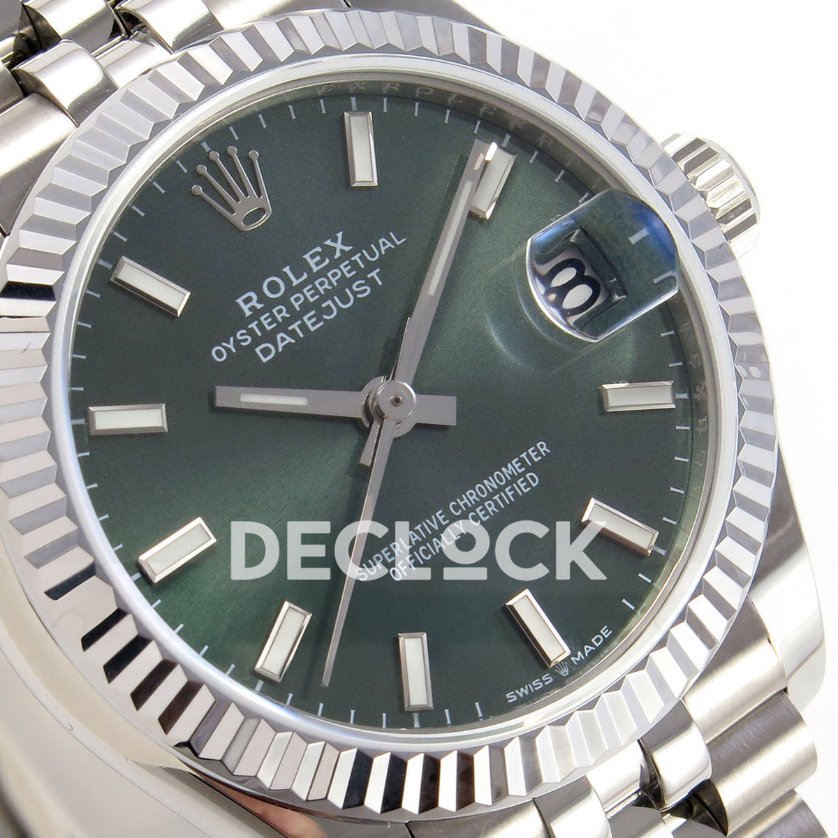 Rolex Datejust 31 278274 Green Stick Jubilee XRF A2236 replica - Macro view of the green baton dial, hands, magnified date and silver-tone fluted bezel