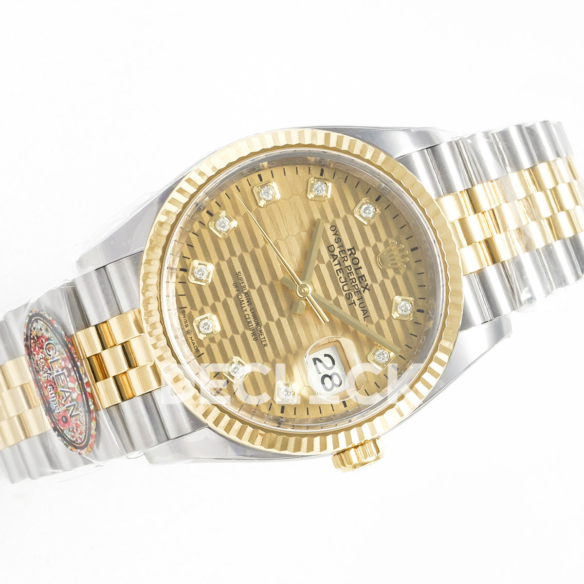 Rolex Datejust 36 126233 YG Textured Diamond Jubilee — οριζόντια λοξή όψη
