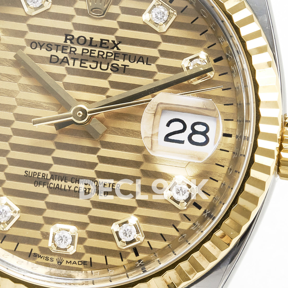 Rolex Datejust 36 126233 YG Textured Diamond Jubilee — λεπτομέρεια δεικτών