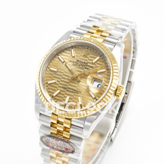 Rolex Datejust 36 126233 YG Textured Stick Jubilee — λοξή όψη ρολογιού