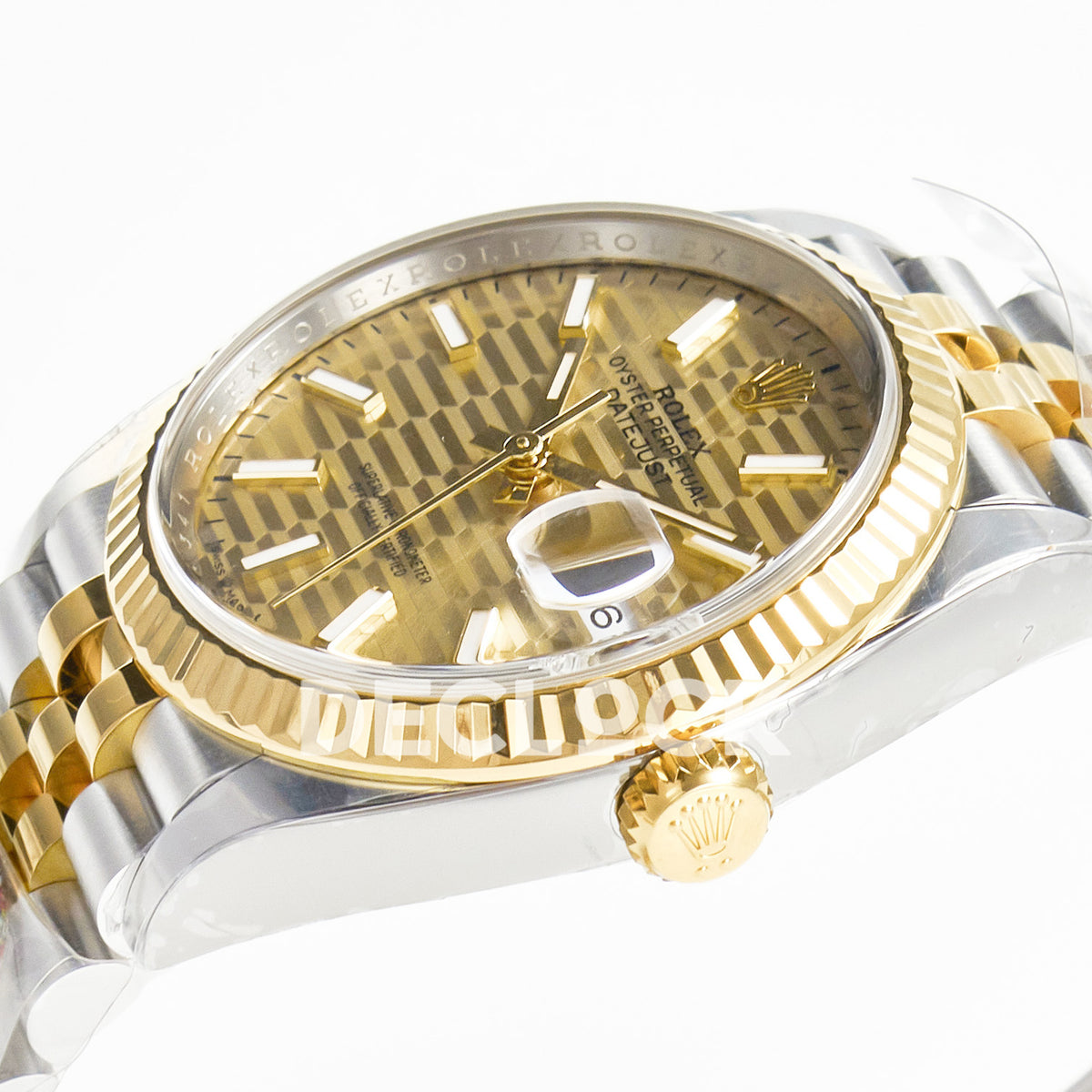 Rolex Datejust 36 126233 YG Textured Stick Jubilee — πλαϊνή όψη με κορώνα
