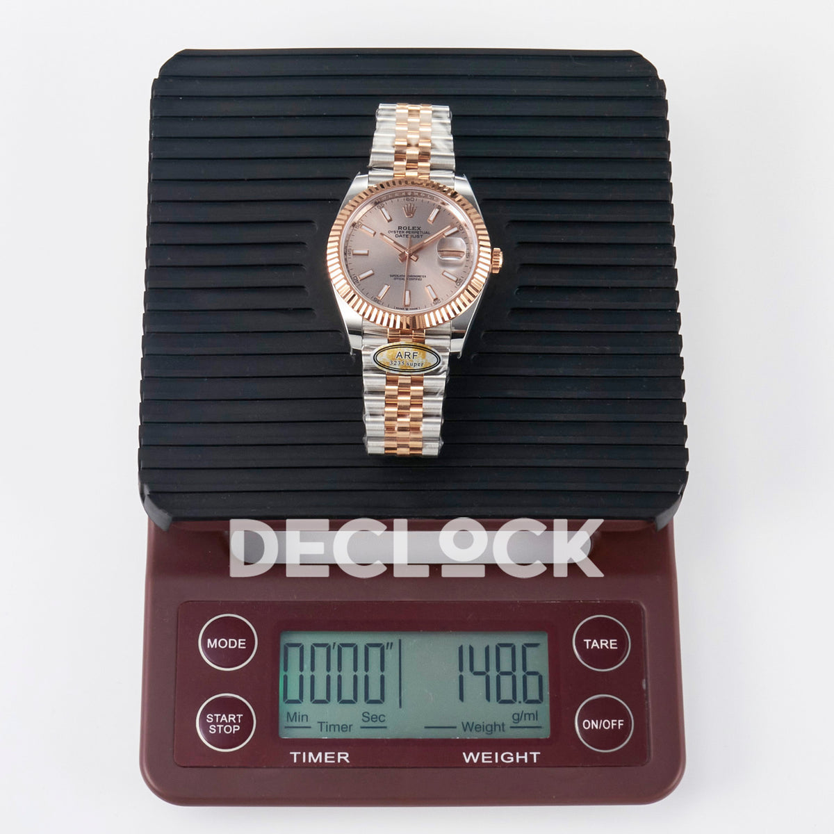 Rolex Datejust 41 126331 Rose Gold ARF Jubilee Gain Weight — Ένδειξη βάρους στη ζυγαριά