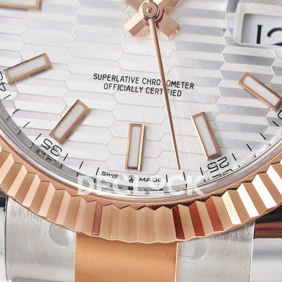 Rolex Datejust 41 126331 Silver Motif Rose Gold ARF Oyster Gain Weight — Κάτω στεφάνη και δείκτες