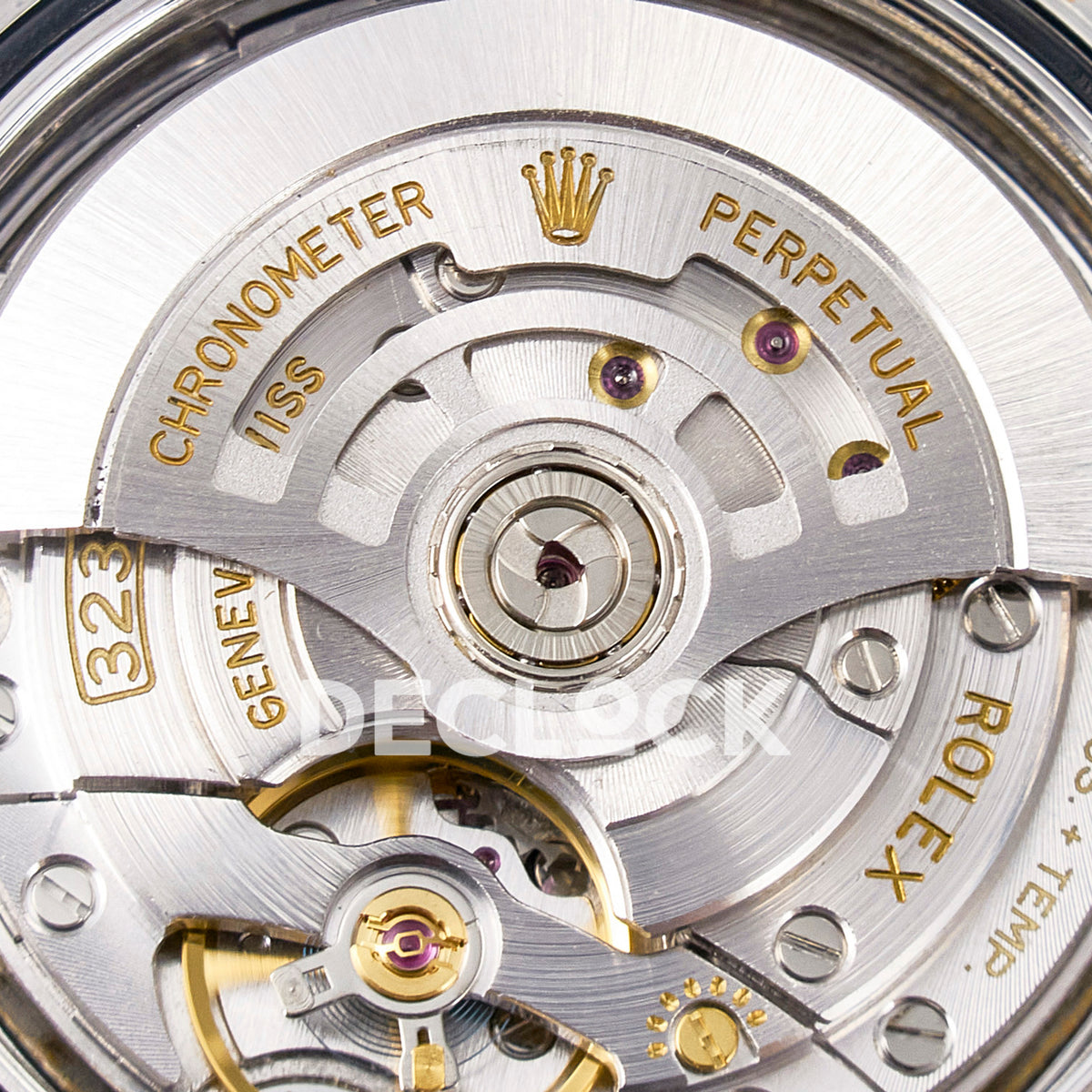 Rolex Datejust 41 126331 Silver Rose Gold ARF Oyster Gain Weight — Μηχανισμός σε κοντινή λήψη