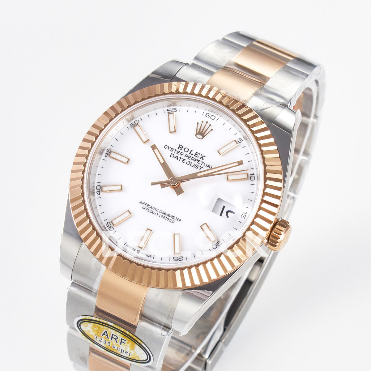Rolex Datejust 41 126331 White Rose Gold ARF Oyster Gain Weight — Ολόκληρο ρολόι σε γωνία