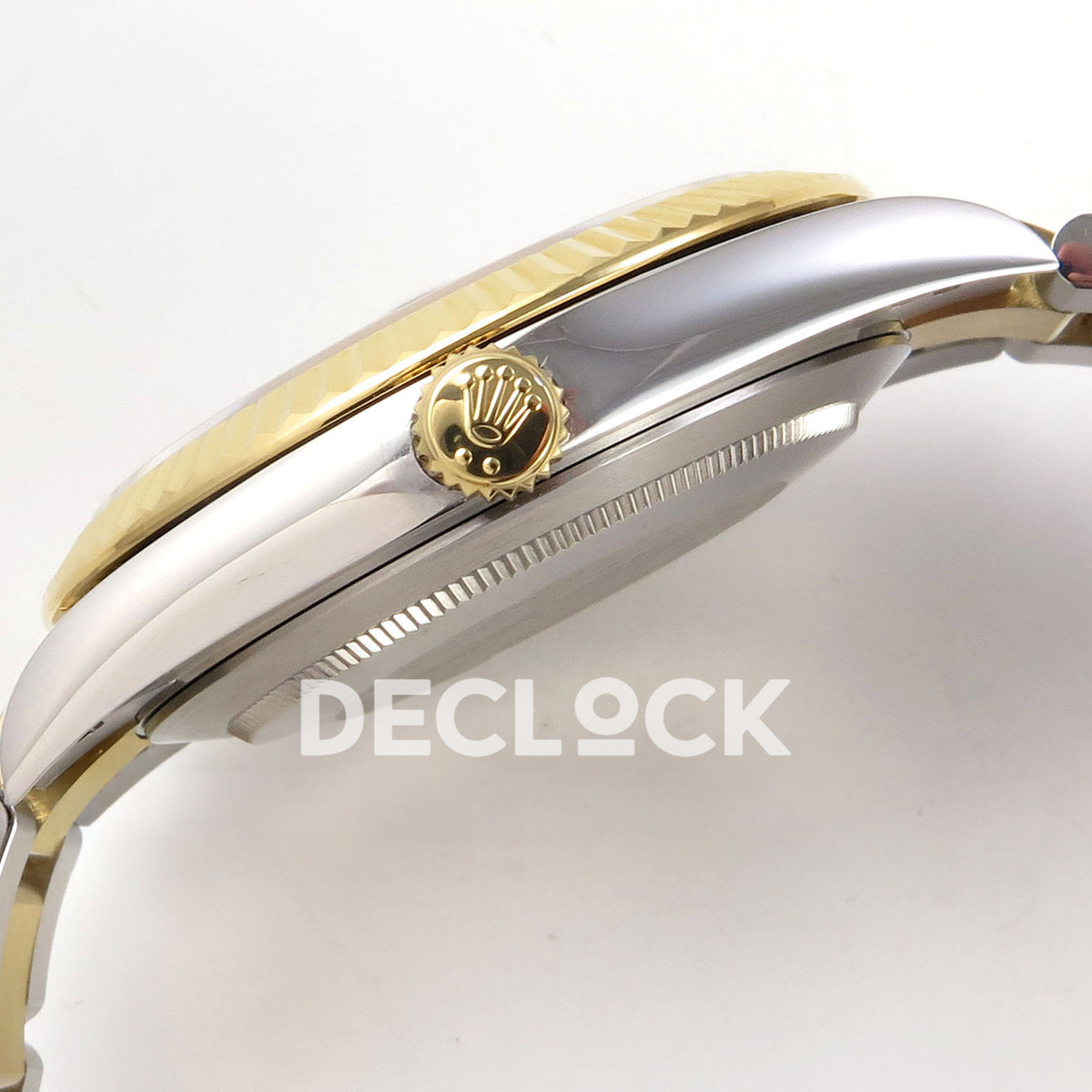 Rolex Datejust 41 126333 Black Oyster QF JH3235 Free Sprung replica - crown-side profile with gold bezel and steel case