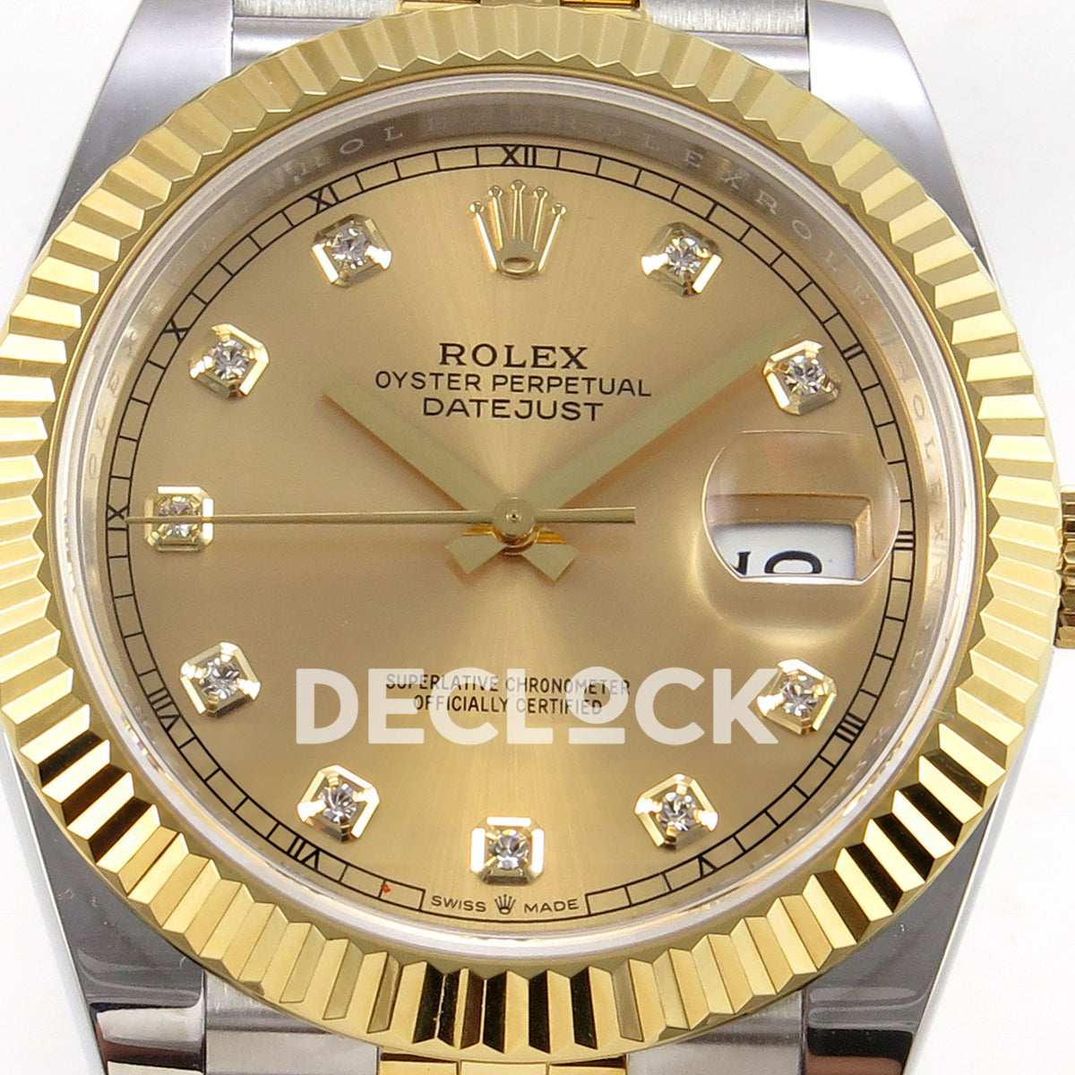 Rolex Datejust 41 126333 Champagne Diamond Jubilee QF JH3235 Free Sprung replica - macro view of square gold gem settings, champagne sunburst dial and tiny roman hour railway