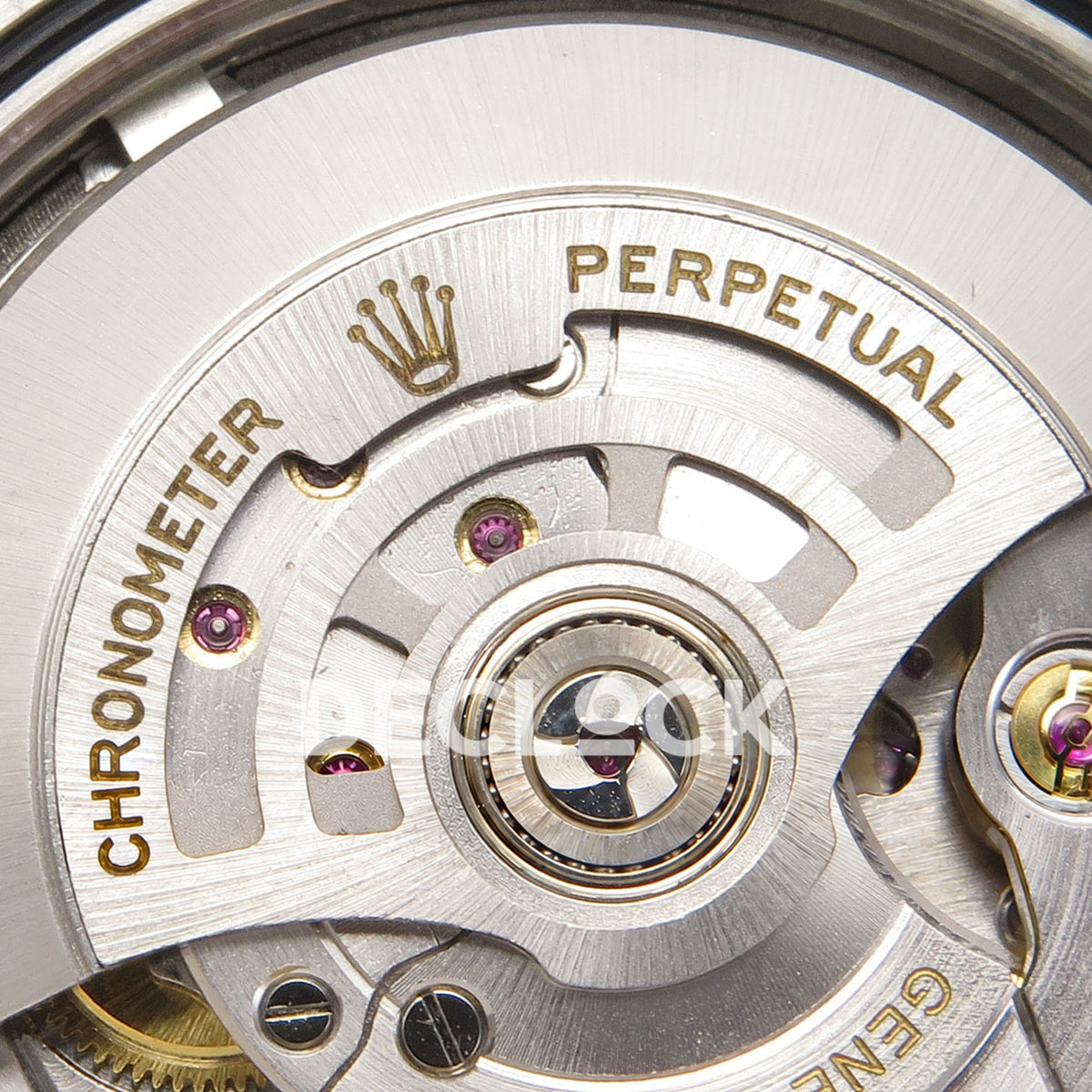 Rolex Datejust 41 126333 Champagne Jubilee QF JH3235 Free Sprung replica - macro of rotor bearing and jewelled movement