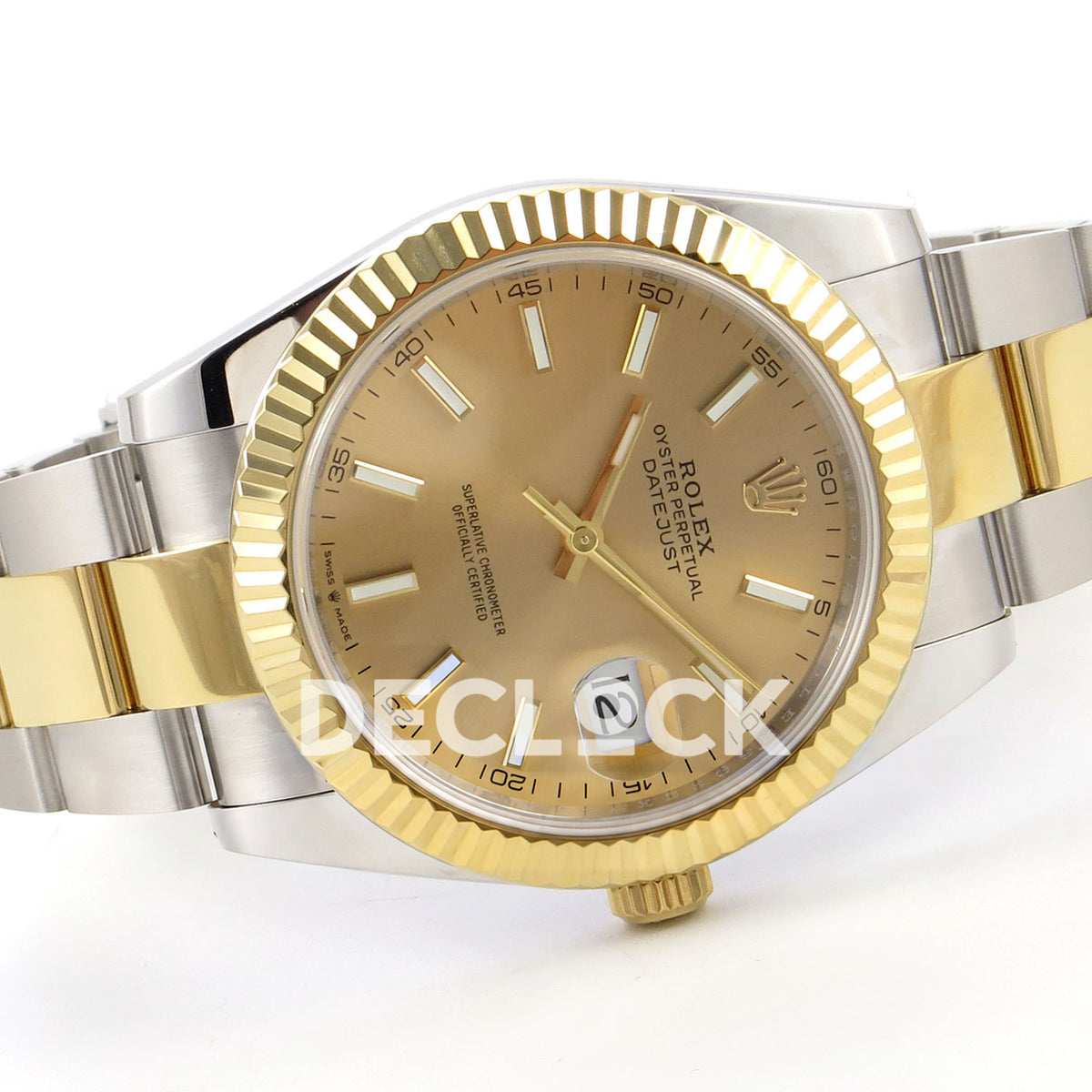 Rolex Datejust 41 126333 QF champagne baton dial and two-tone Oyster bracelet, crown-side angled view