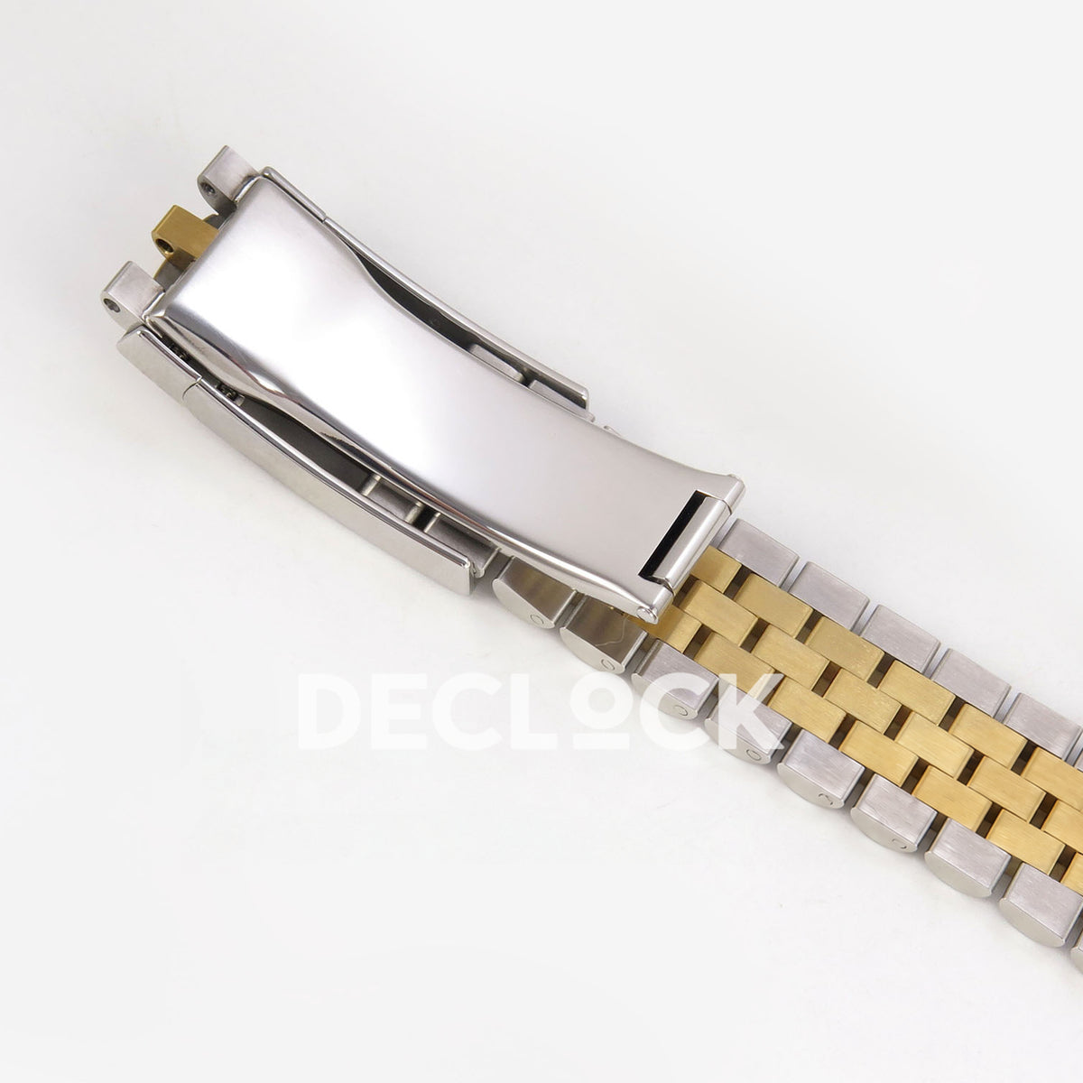 Rolex Datejust 41 126333 QF - underside of jubilee bracelet and polished closed-clasp blade